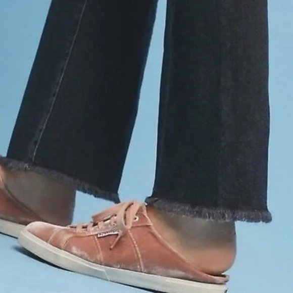 Pilcro Anthropologie High Rise Flare Black Jeans Front Seam Raw Hem 32 - Picture 4 of 15